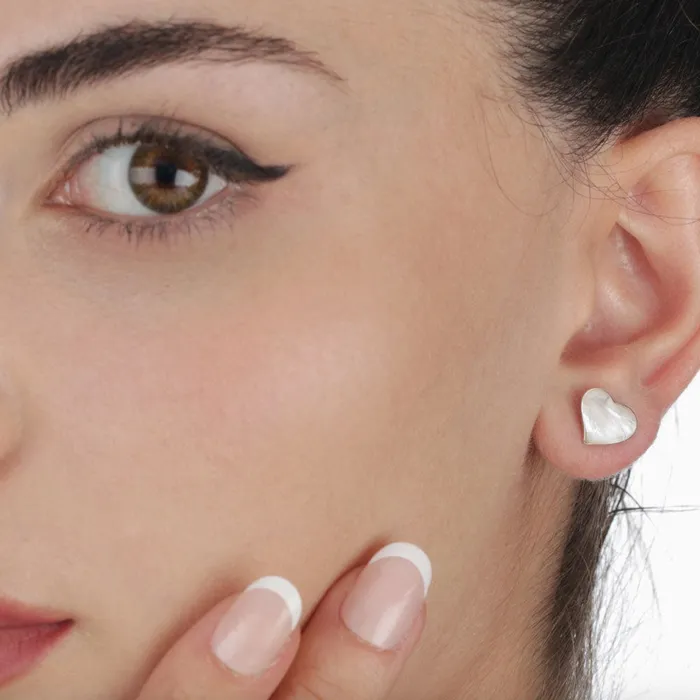 Earrings MadameLili Perlmutt Herz Ohrstecker Silber MadameLili