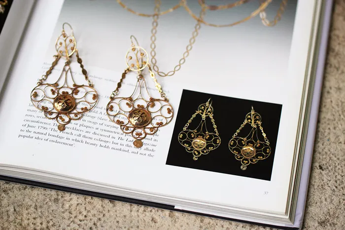 Georgian French Provinicial Gold Earrings Bell Bird Antiques Earrings
