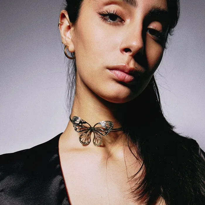 MARIA MARISCAL Earrings Monarca Gargantilla sencilla