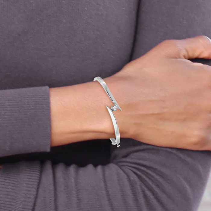 14k White Gold 14 Ct Lab Grown Diamond VSSI G Bangle Bracelet Goldia Bracelets