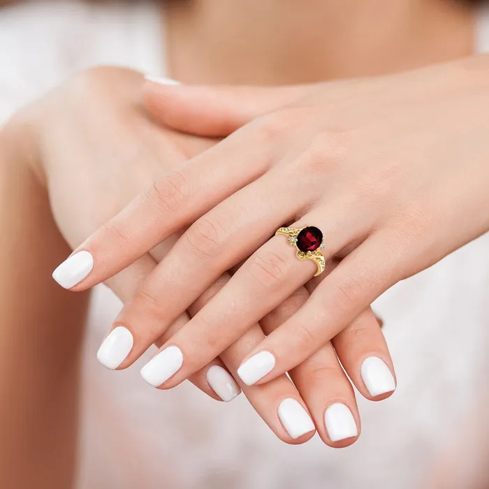 Goldiacom Rings 14K Yellow Gold 9x7mm Oval Garnet Checker VS Real Diamond ring